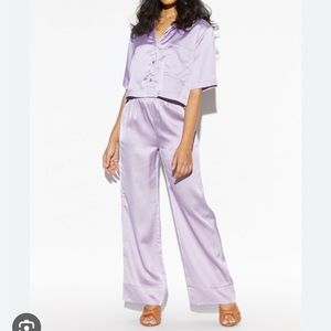 Apparis Silk Set NWT